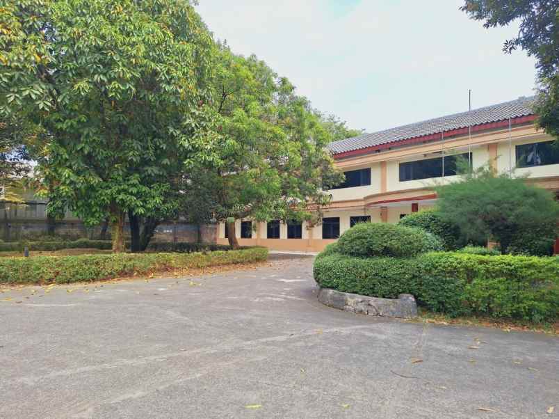 dijual ruko gudang kantor jalan raya mercedes benz