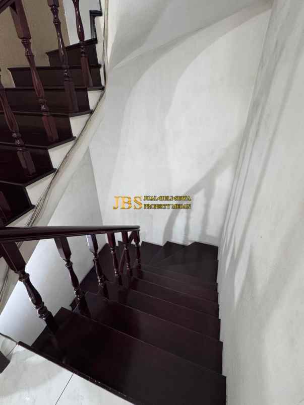 dijual ruko gudang kantor jalan sutrisno gang f