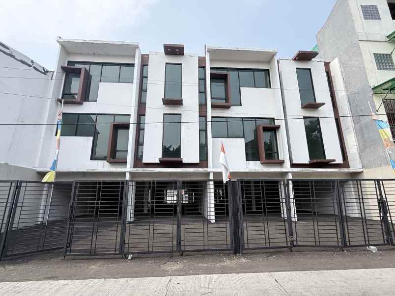 dijual ruko gudang kantor jatinegara barat
