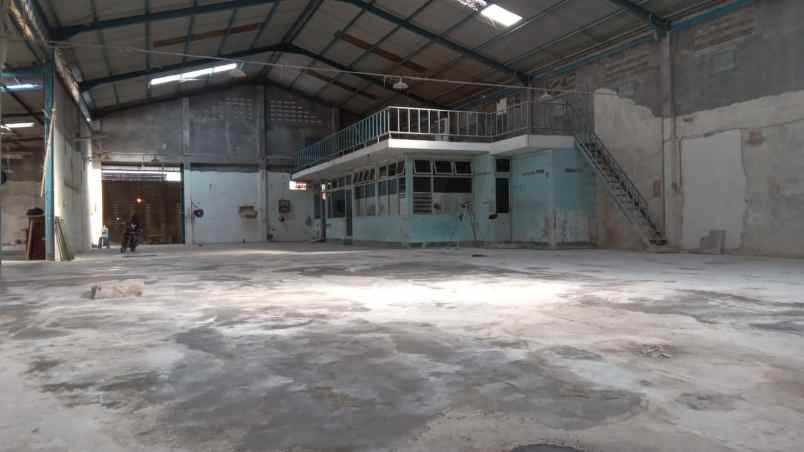 dijual ruko gudang kantor kedinding