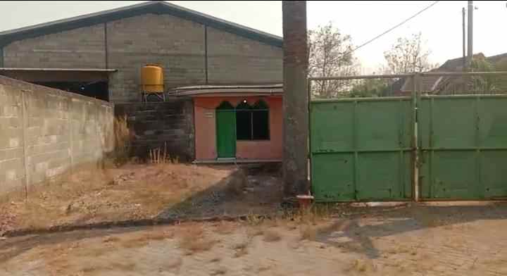 dijual ruko gudang kantor ngoro