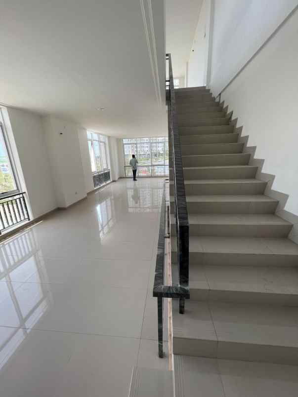 dijual ruko gudang kantor ruko la riviera kota
