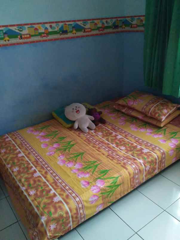 dijual rumah 2 lantai di pusat kota bandung