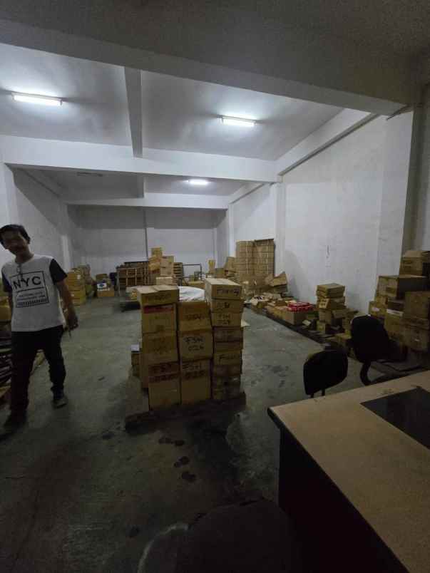 dijual rumah anjasmoro