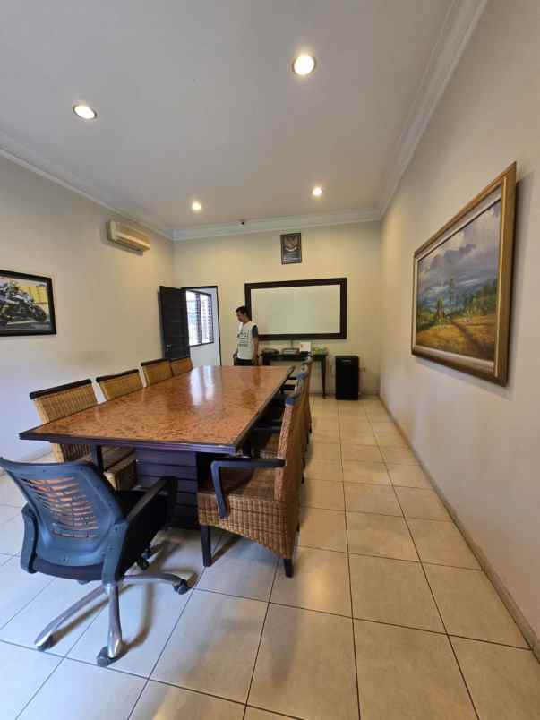 dijual rumah anjasmoro