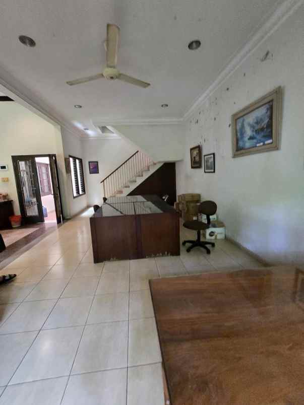 dijual rumah anjasmoro