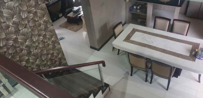 dijual rumah antapani