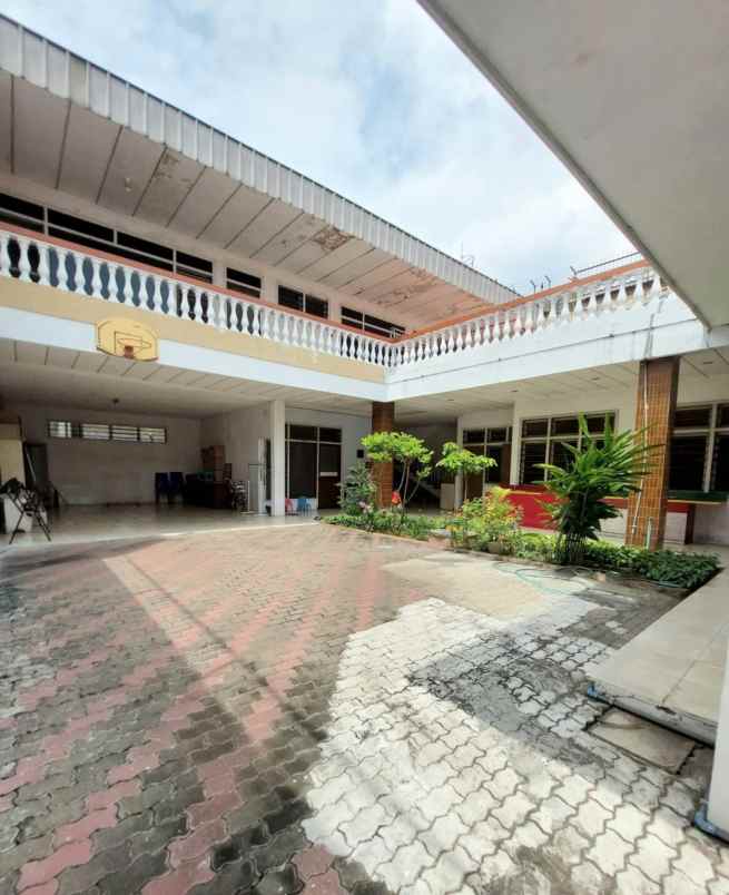 dijual rumah argopuro sawahan surabaya