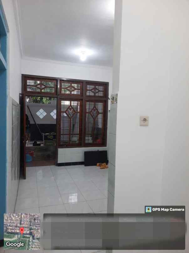 dijual rumah babatan pantai barat