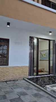 dijual rumah babatan pratama