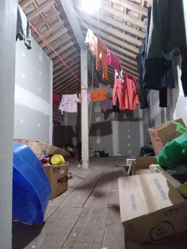 dijual rumah bagus bangunan masih baru di pasir kulon