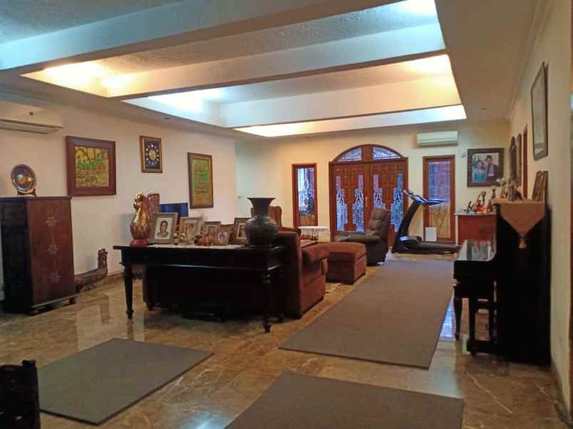 dijual rumah bangka jakarta selatan