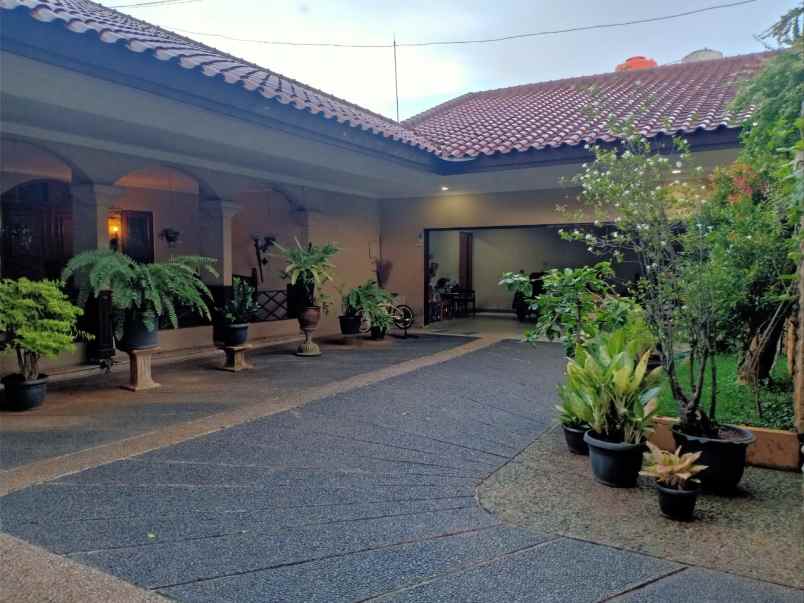 dijual rumah bangka jakarta selatan
