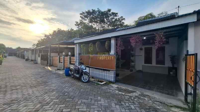 dijual rumah banguntapan bantul