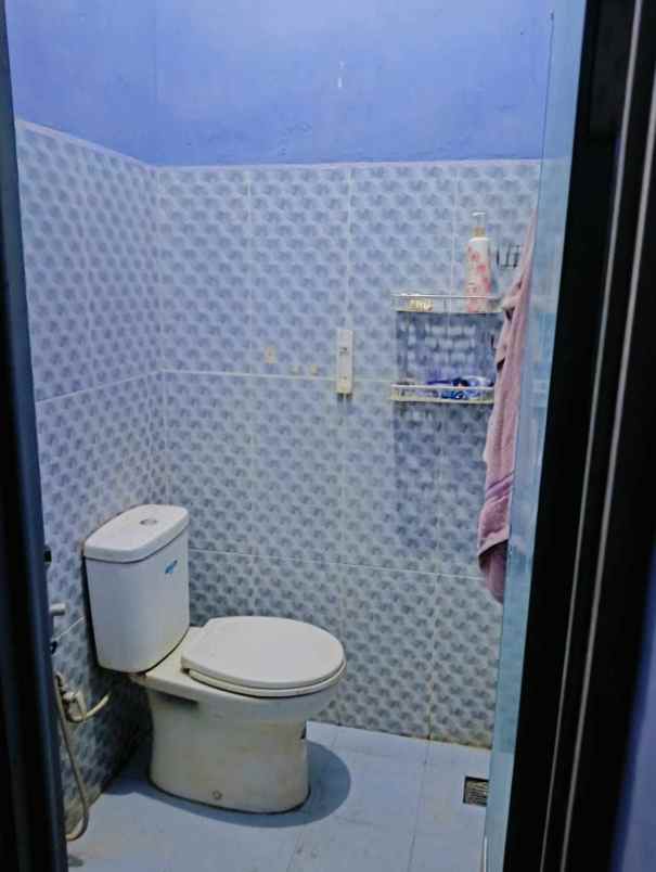 dijual rumah banten indah permai