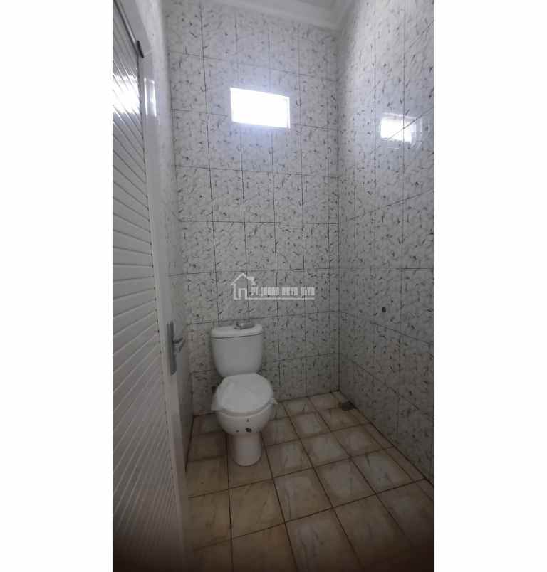 dijual rumah banyumanik