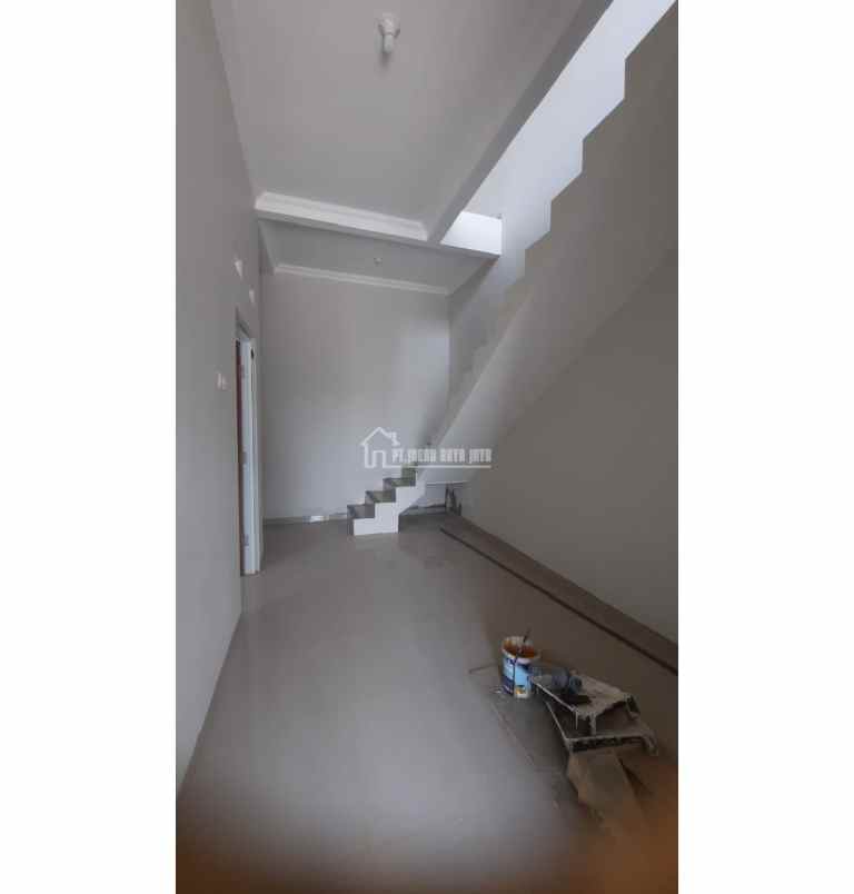 dijual rumah banyumanik