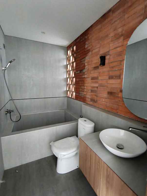 dijual rumah baru 2 lantai di arcamanik kota bandung