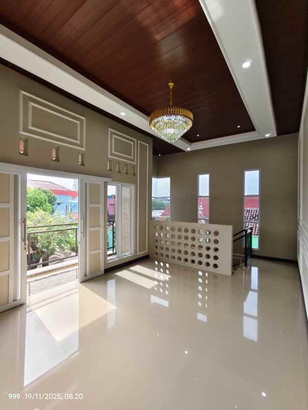 dijual rumah baru dekat kampus ums karangasem solo