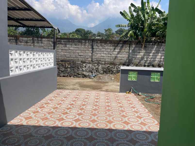dijual rumah baru siap huni lokasi tlekung batu malang