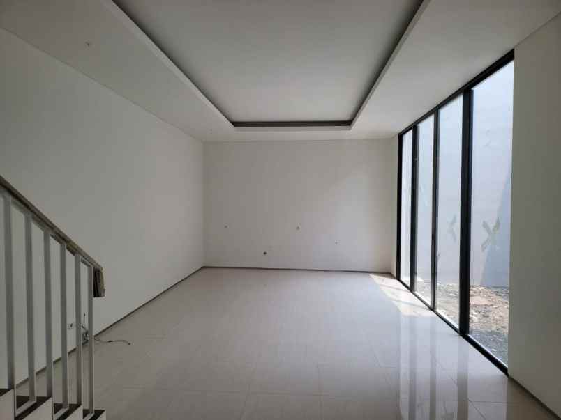 dijual rumah bendul merisi