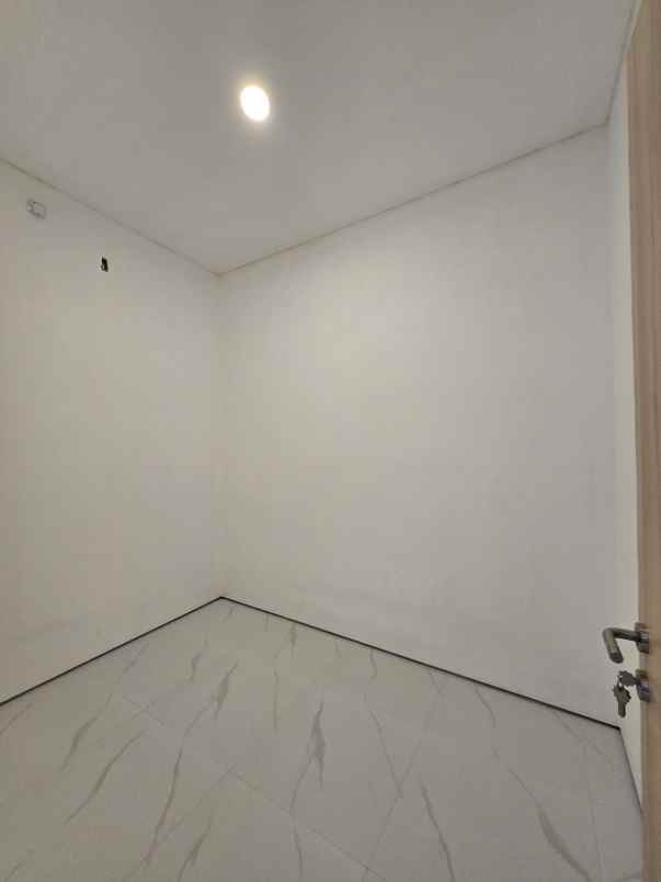 dijual rumah billymoon