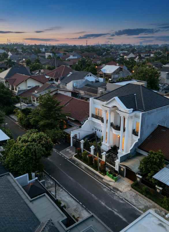 dijual rumah billymoon