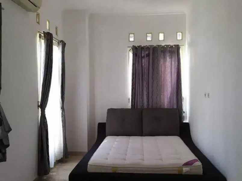 dijual rumah bintara