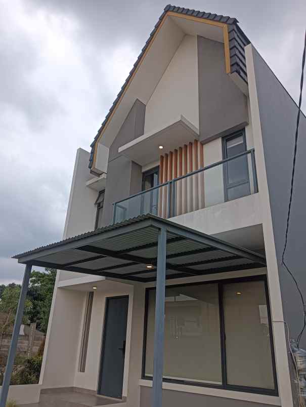 dijual rumah bintaro