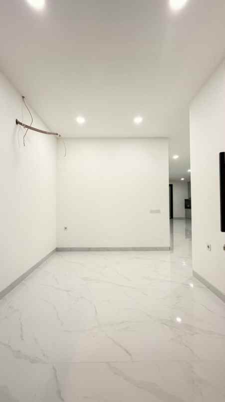 dijual rumah bsd de park cluster cajuputi