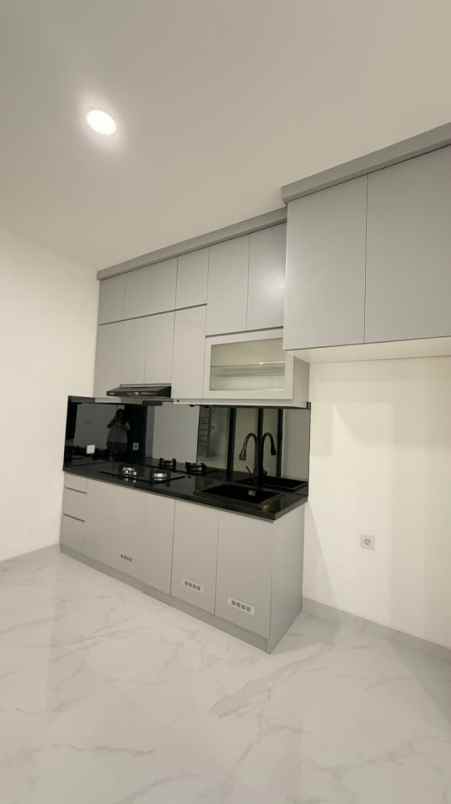 dijual rumah bsd de park cluster cajuputi