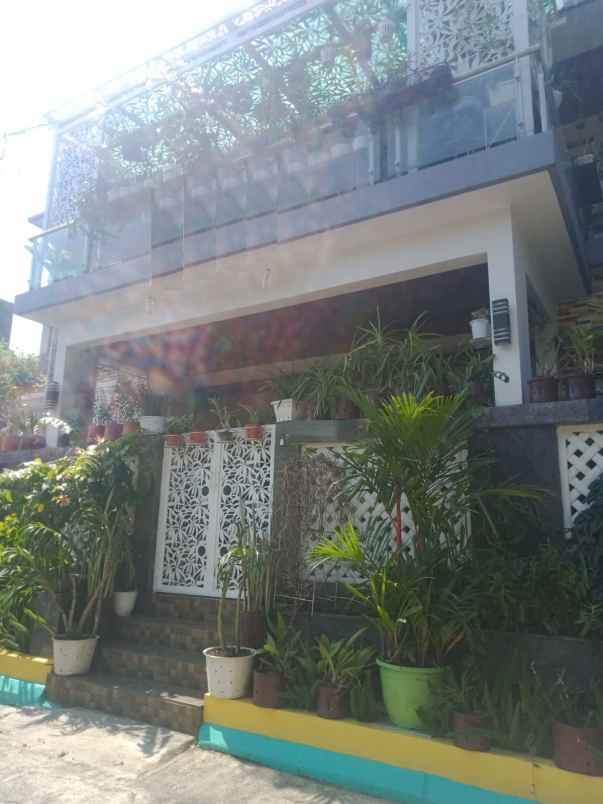 dijual rumah buah batu regency