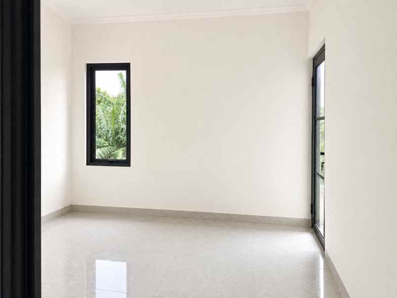 dijual rumah buaran serpong