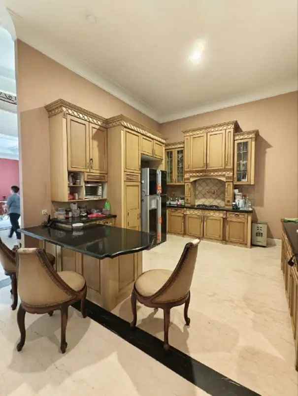 dijual rumah bukit gading mediterania