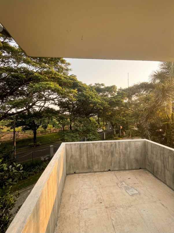 dijual rumah bukit golf riverside cibubur