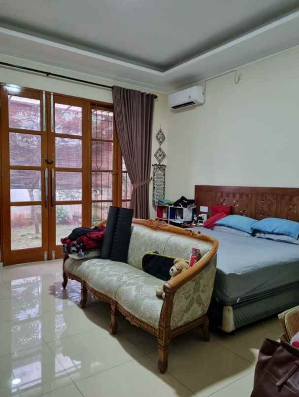 dijual rumah bulak i 42a ciputat