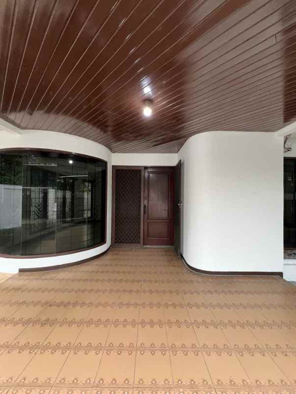 dijual rumah cantik strategis dekat mrt cipete jaksel