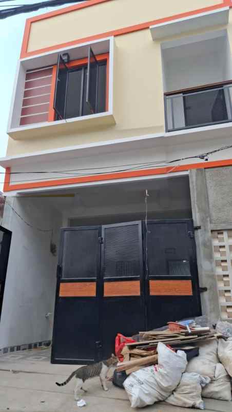 dijual rumah cempaka putih