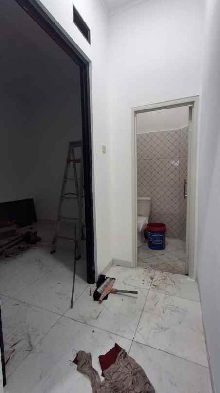 dijual rumah cempaka putih