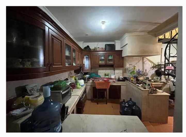 dijual rumah cempaka putih timur