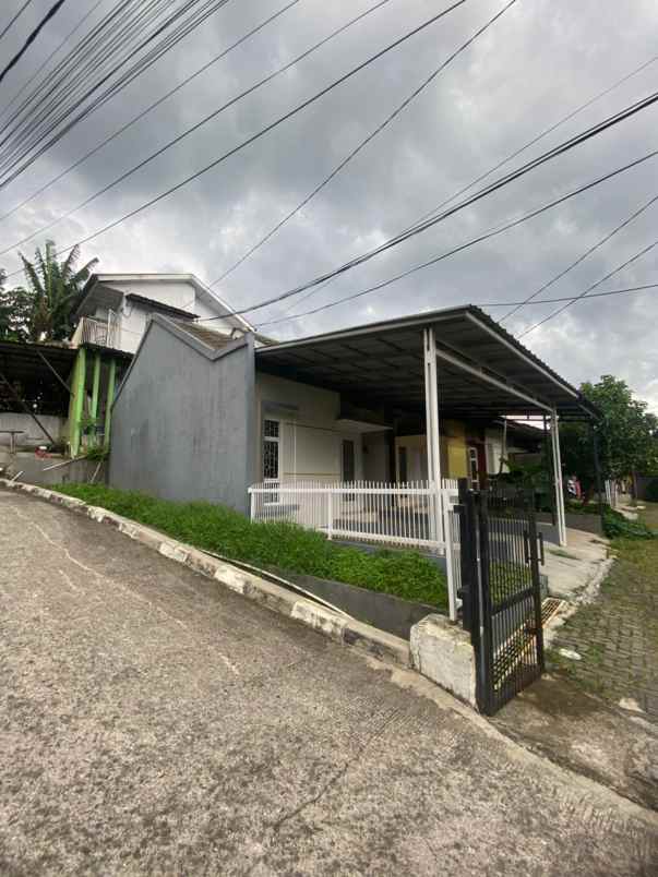 dijual rumah cibinong bogor