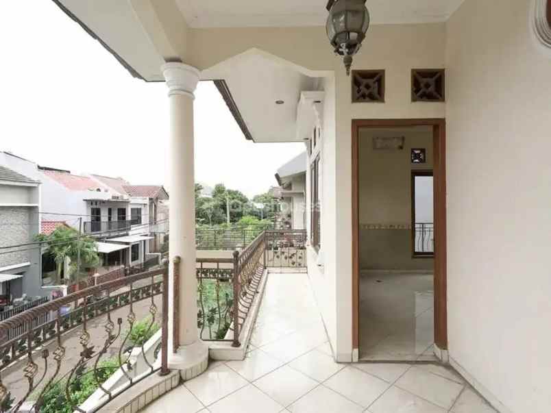 dijual rumah cibubur