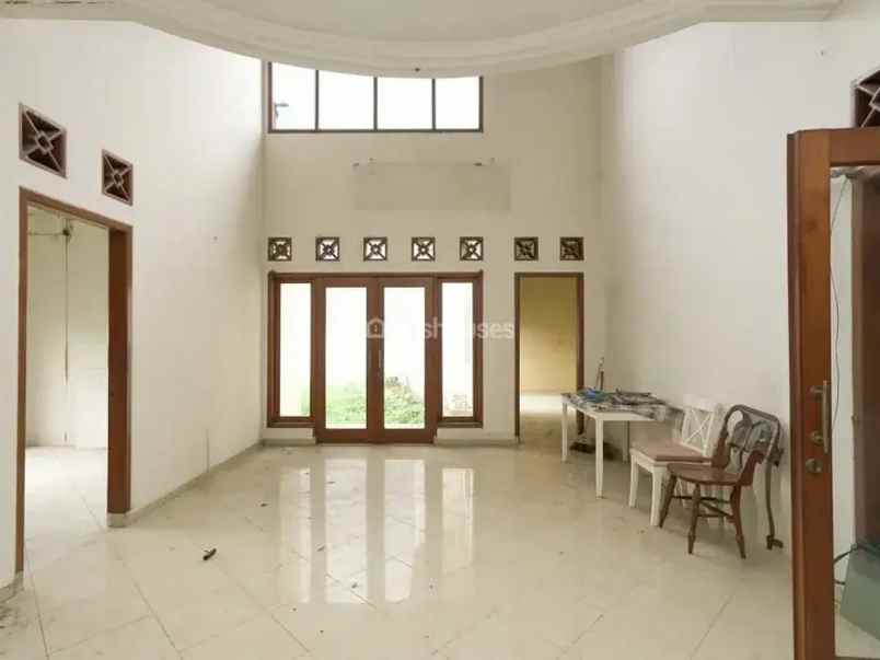 dijual rumah cibubur
