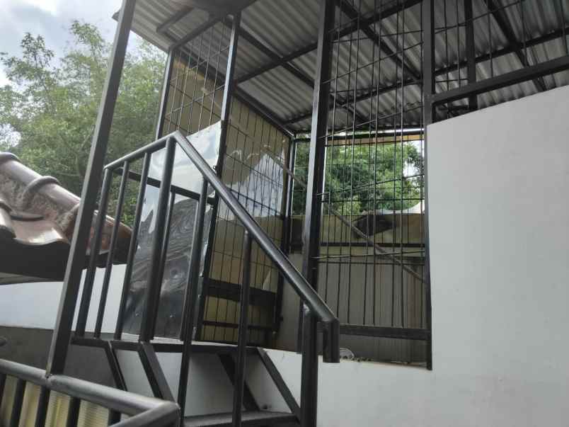 dijual rumah cigadung
