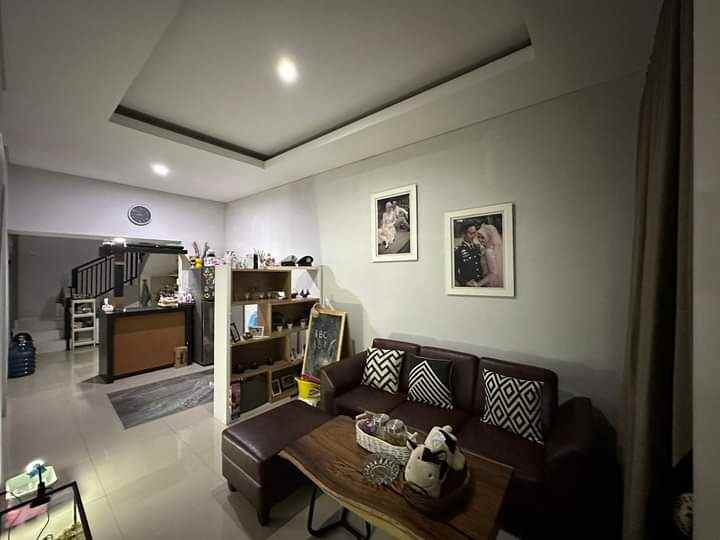 dijual rumah cihanjuang