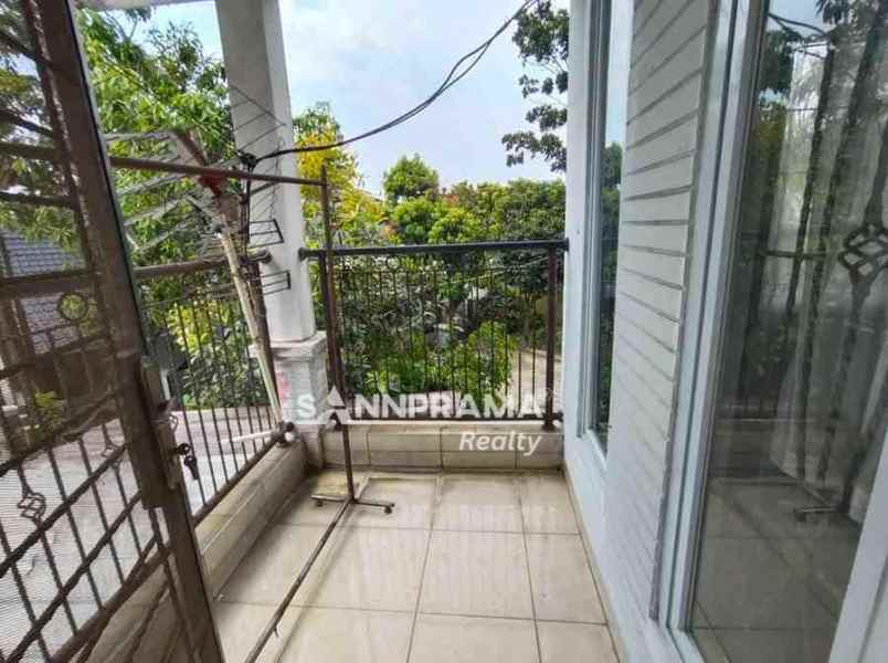 dijual rumah cilangkap
