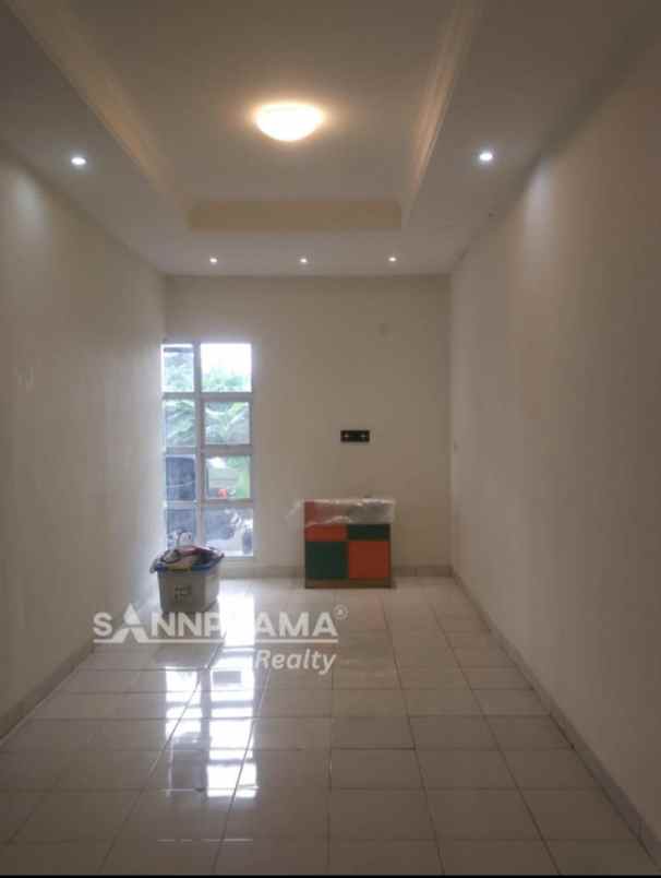 dijual rumah cimpaeun tapos depok