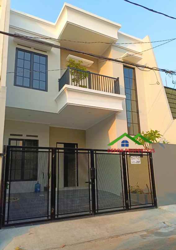 dijual rumah cinere depok
