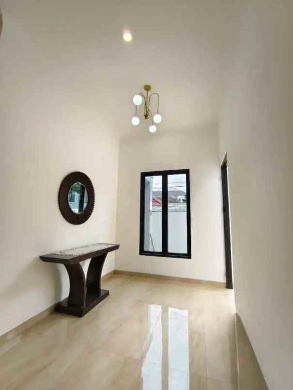 dijual rumah cinere depok