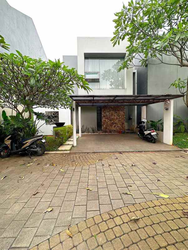 dijual rumah cipayung